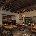 The White Lion 4*