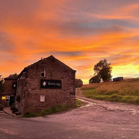 The White Lion 4* Buckden (North Yorkshire)
