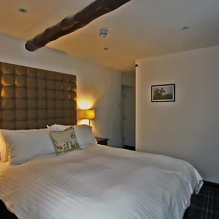 The White Lion 4* Buckden (North Yorkshire)