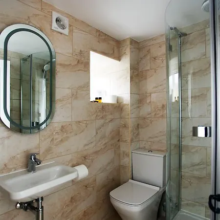 The White Lion 4* Buckden (North Yorkshire)