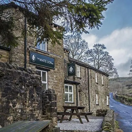 The White Lion 4* Buckden (North Yorkshire)