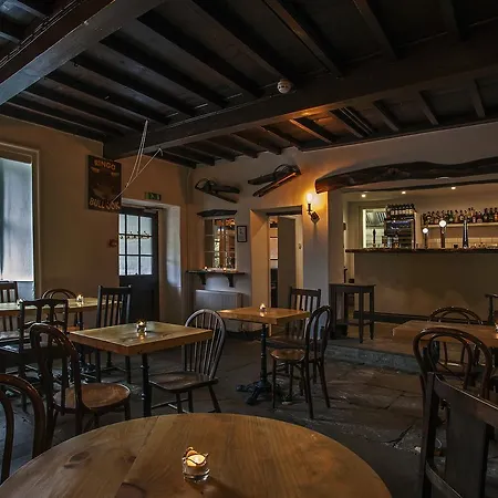 The White Lion Hotel